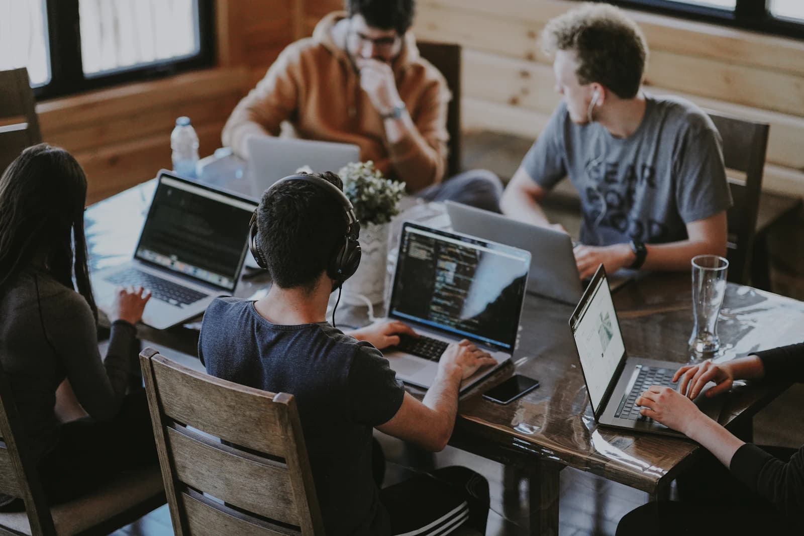 A real team collaborating — relevant to agencies